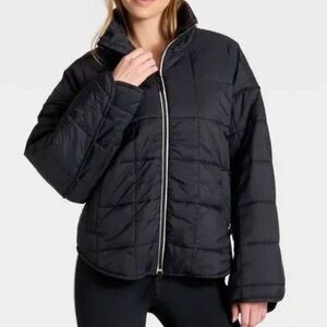 NWOT, Women's  Quilted Puffer Jacket.  Black.  XXS